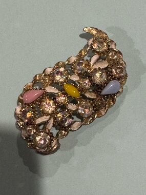 Vintage Style Brooch